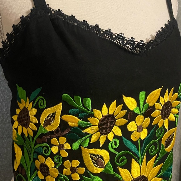 🌻🌻🌻🌻 - Picture 2 of 4